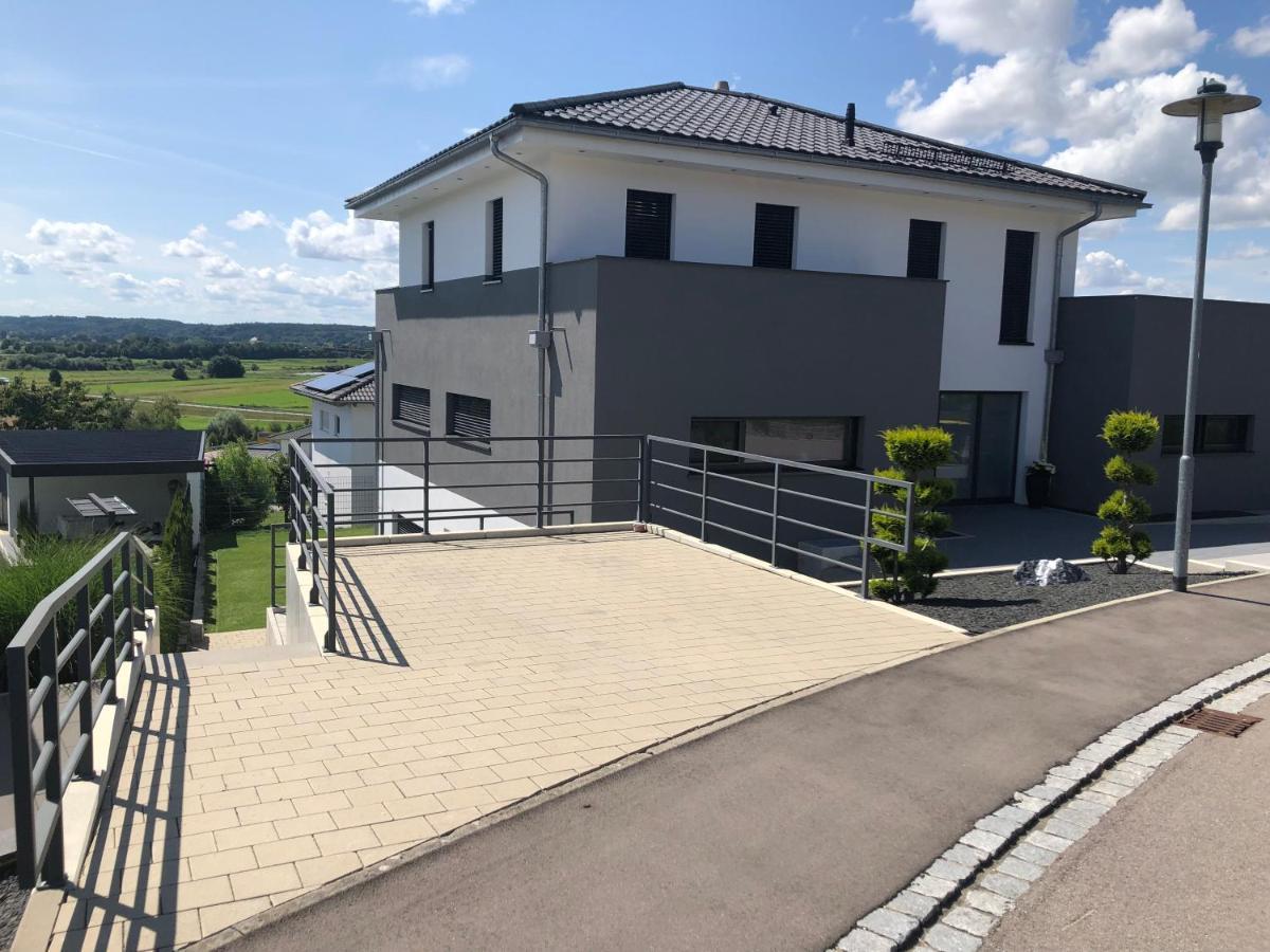 Moderne Ferienwohnung Mit Terrasse Und Garten Verwaltungsgemeinschaft Haldenwang 外观 照片